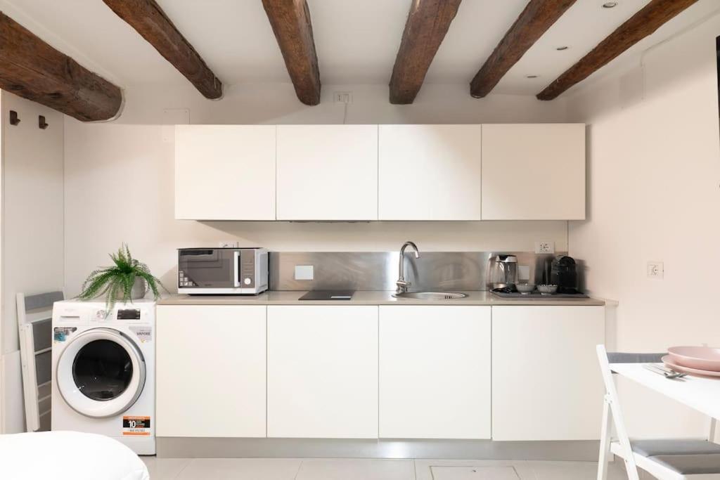 Longa By Welc * Venedig